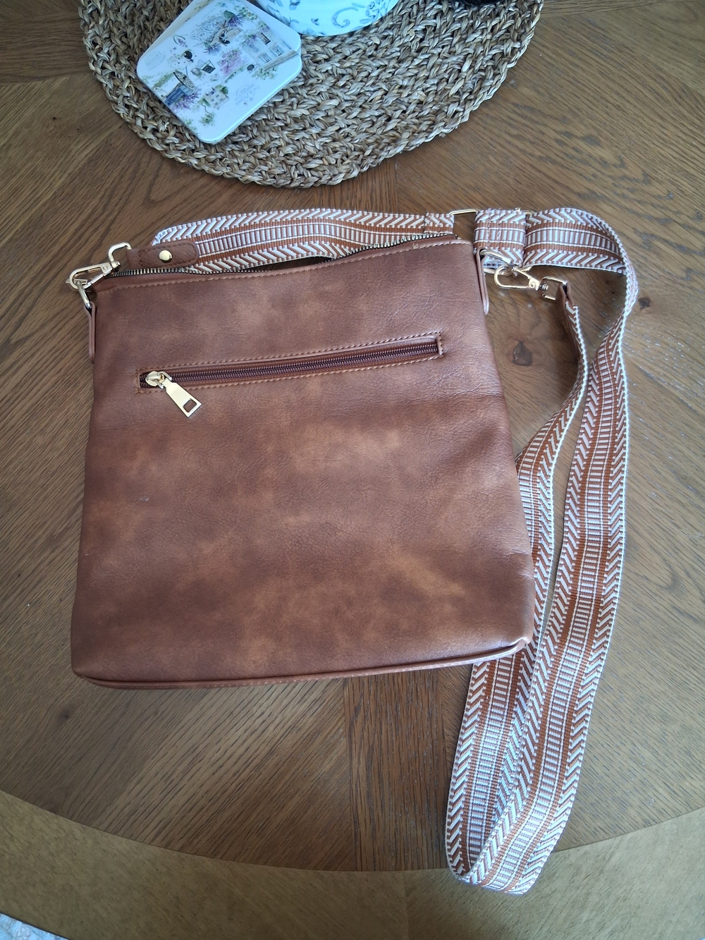 NWOT Brown Faux-Leather Crossbody Bag with Patterned Guitar Strap